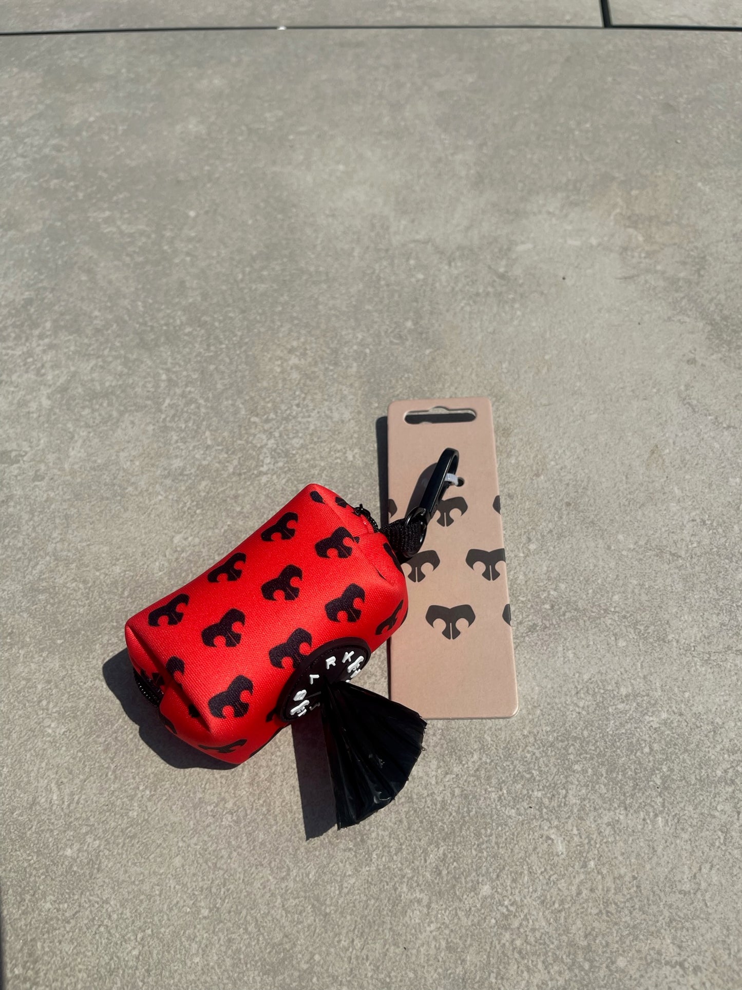 BARK AVENUE ‘Ember’ Poop Bag Holder